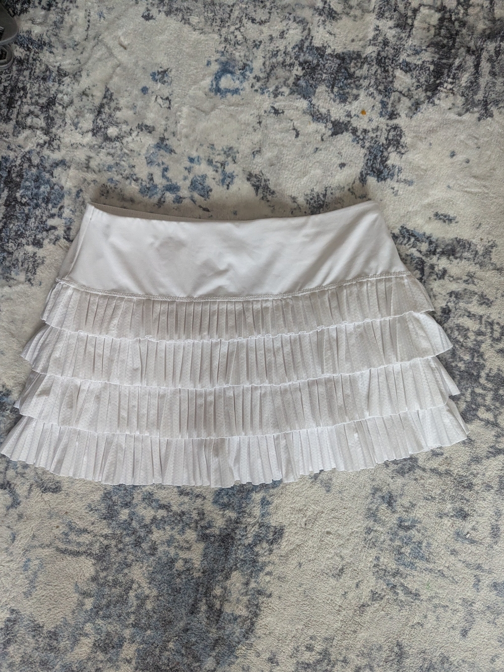 Lucky In Love Pleated White Tiered Tennis Skort - Picture 3 of 3